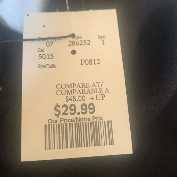 New womens sweater size Large - Picture 5 of 5